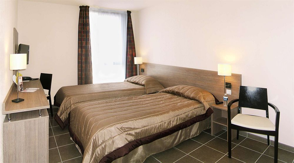 Apparthotel Sejours & Affaires Маноск Екстериор снимка