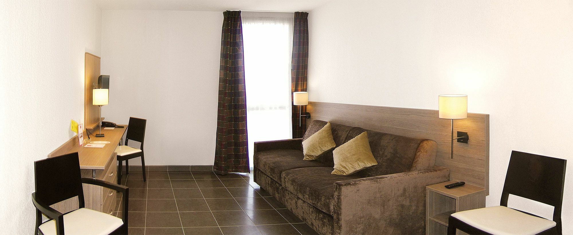Apparthotel Sejours & Affaires Маноск Интериор снимка
